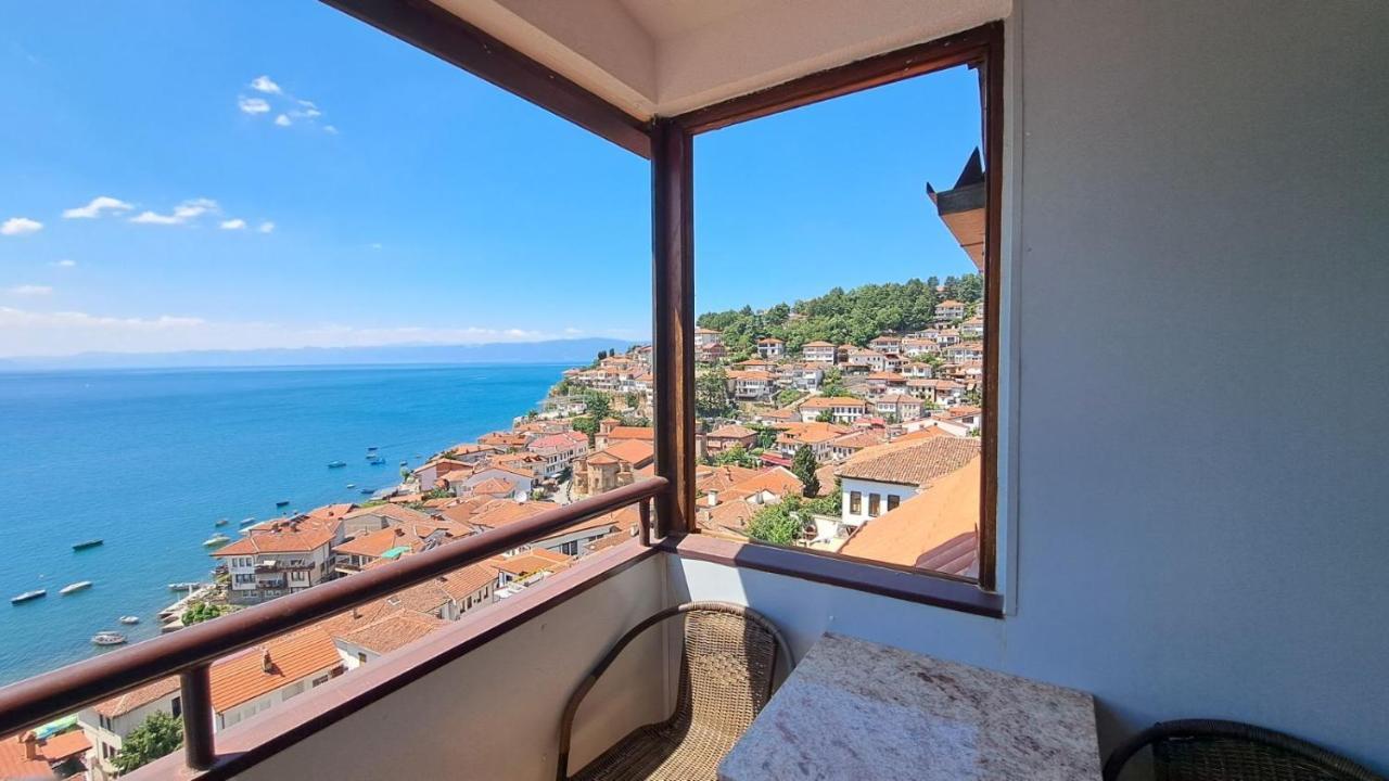 Villa Malezan Ohrid Bagian luar foto