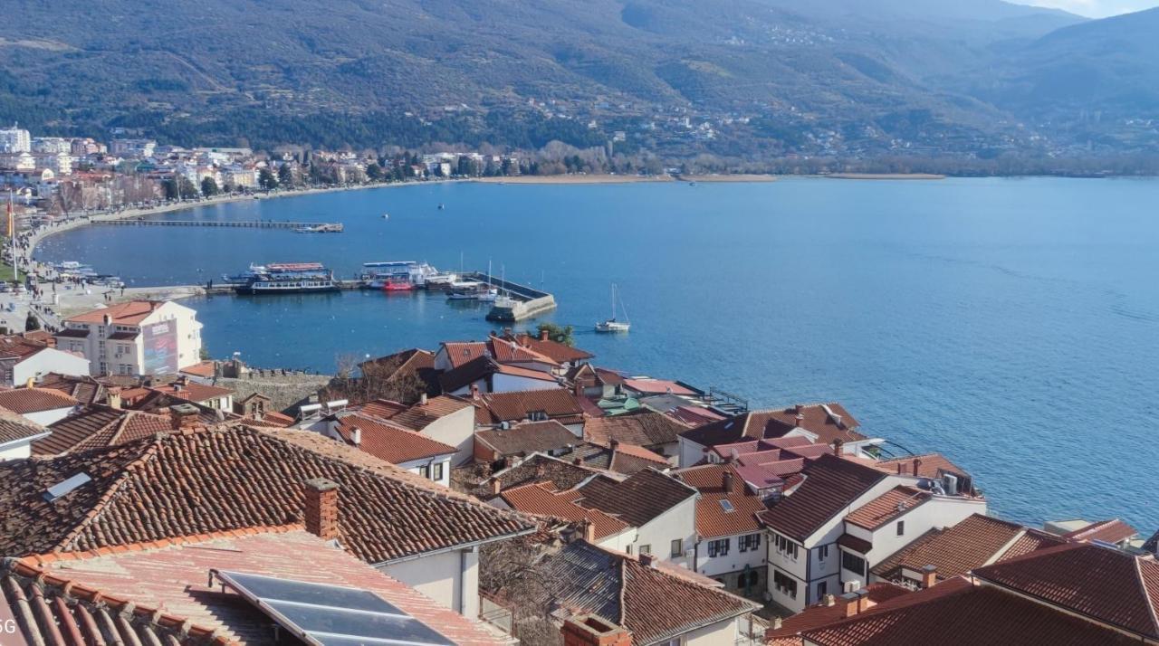 Villa Malezan Ohrid Bagian luar foto